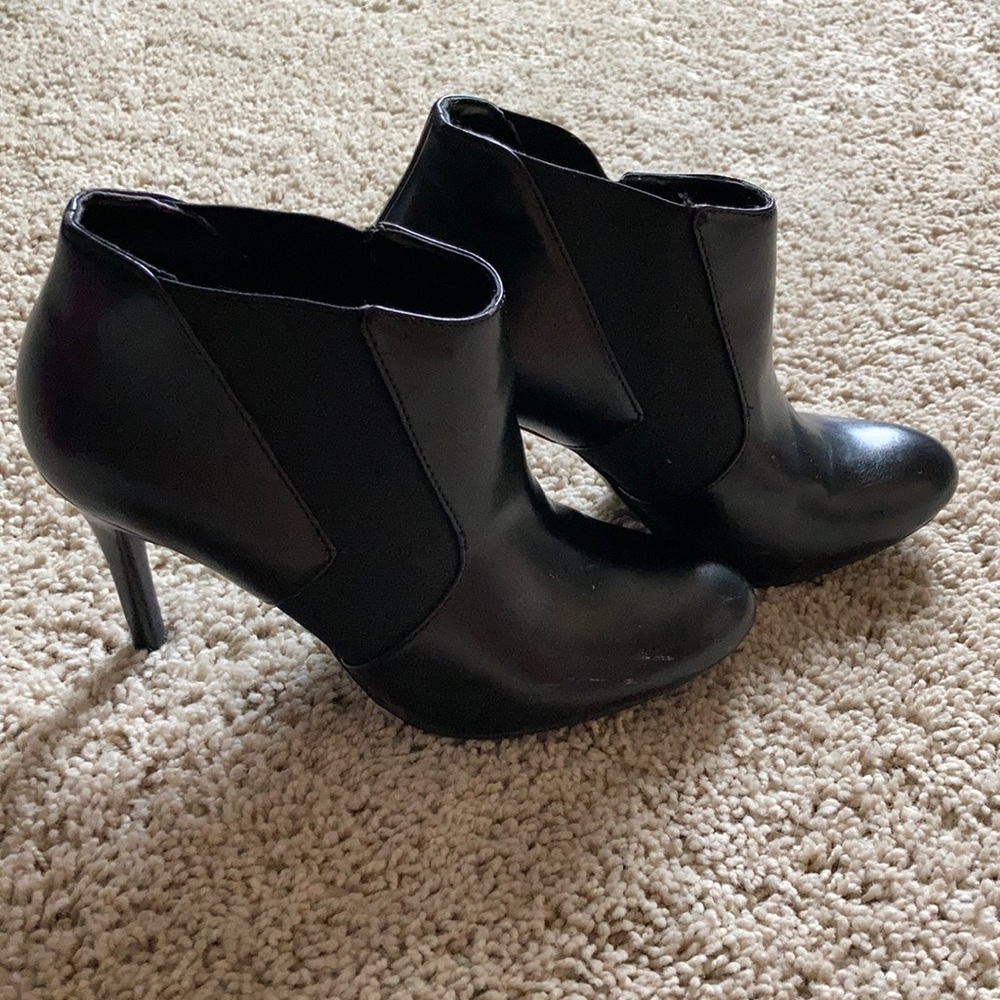 Cosmopolitan Booties